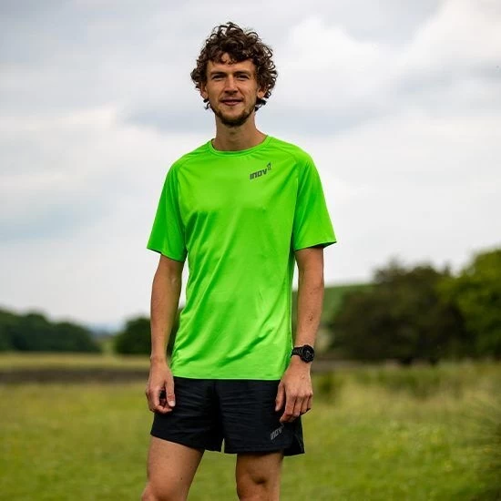 Inov-8 Base Elite Kurzarm Laufshirt - Grün – Bild 7