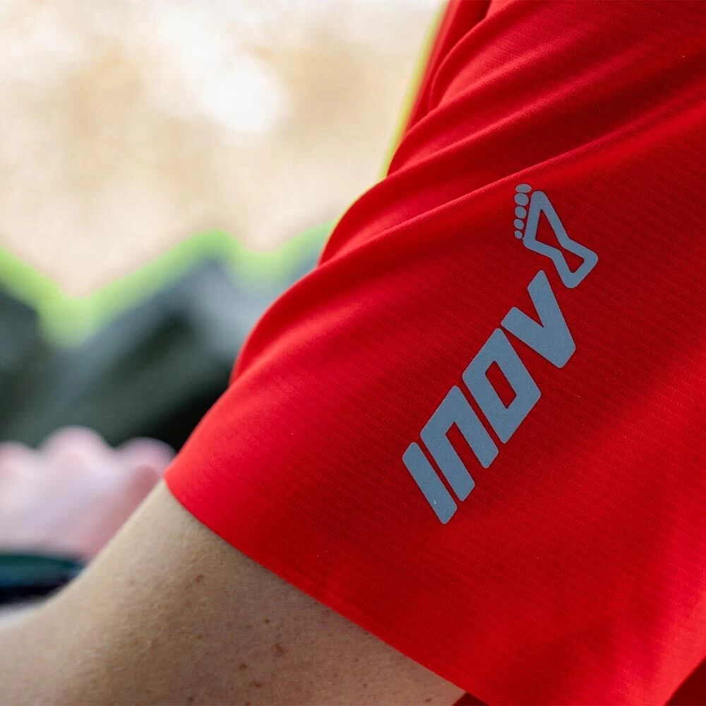 Inov-8 Base Elite Kurzarm Laufshirt - Grün – Bild 10
