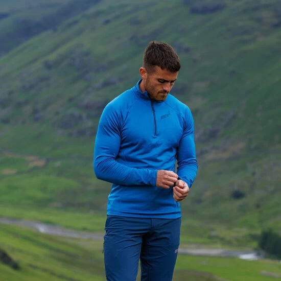 Inov-8 VentureLite Mid Layer Pullover - Blau – Bild 15